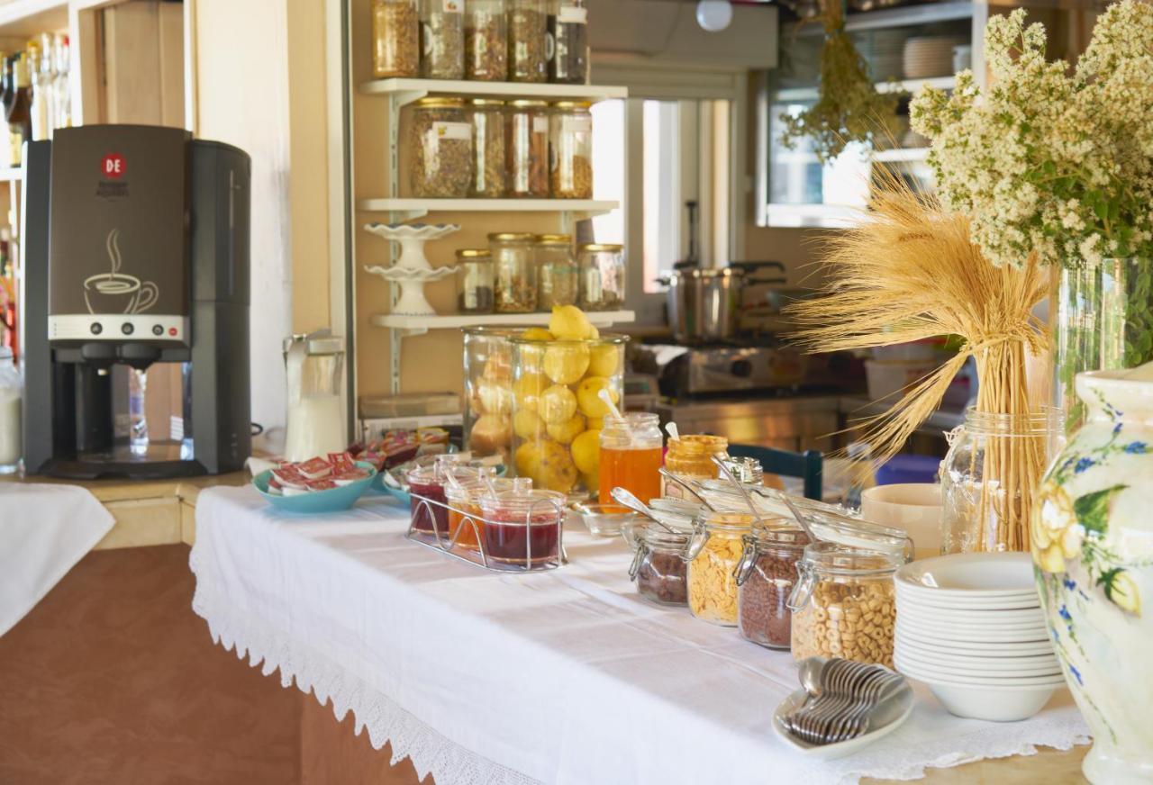 ماليا Golden Bay Hotel Apartments المظهر الخارجي الصورة