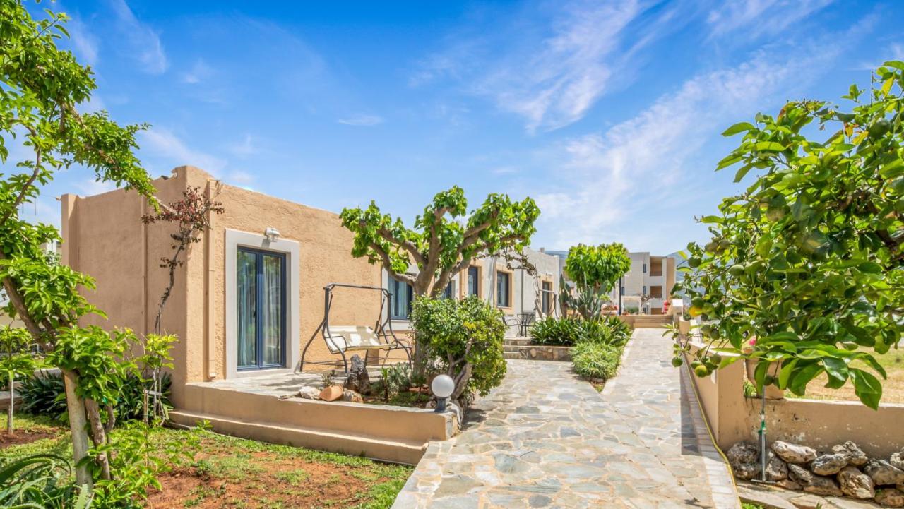 ماليا Golden Bay Hotel Apartments المظهر الخارجي الصورة