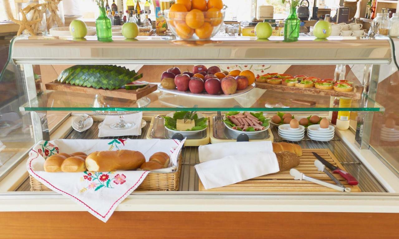 ماليا Golden Bay Hotel Apartments المظهر الخارجي الصورة