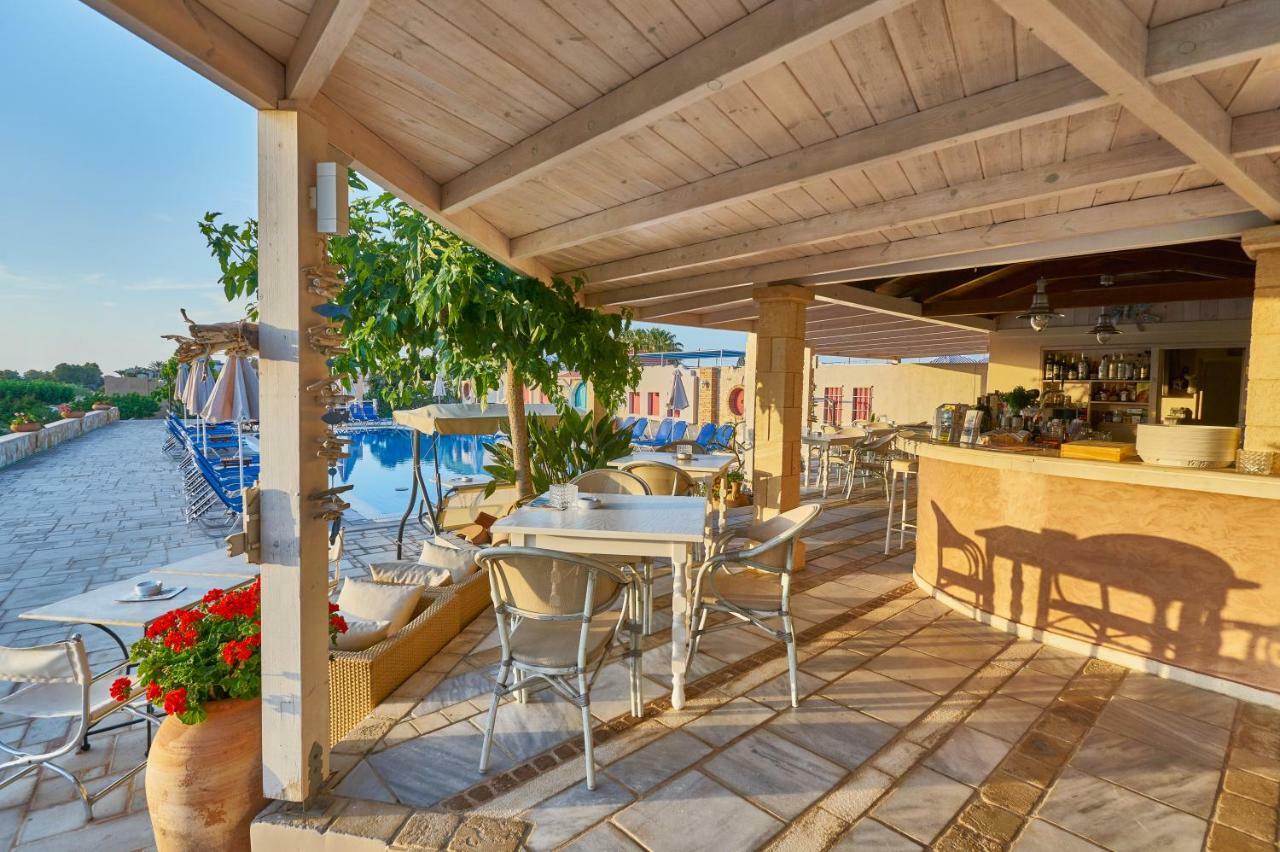 ماليا Golden Bay Hotel Apartments المظهر الخارجي الصورة