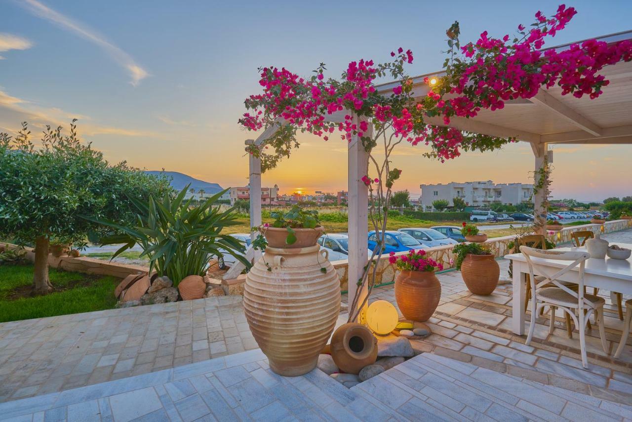 ماليا Golden Bay Hotel Apartments المظهر الخارجي الصورة