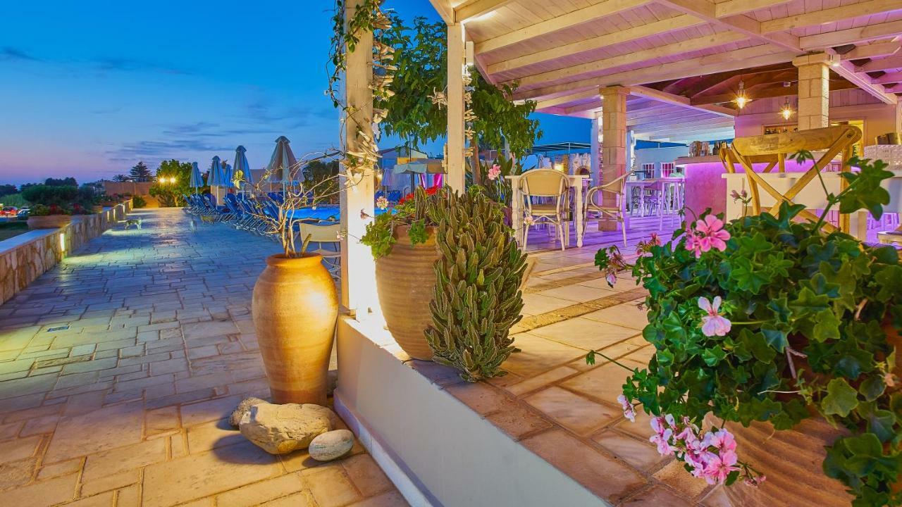 ماليا Golden Bay Hotel Apartments المظهر الخارجي الصورة